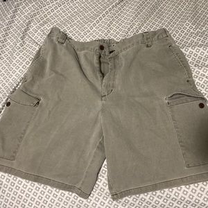 Big Dogs cargo corduroy shorts
